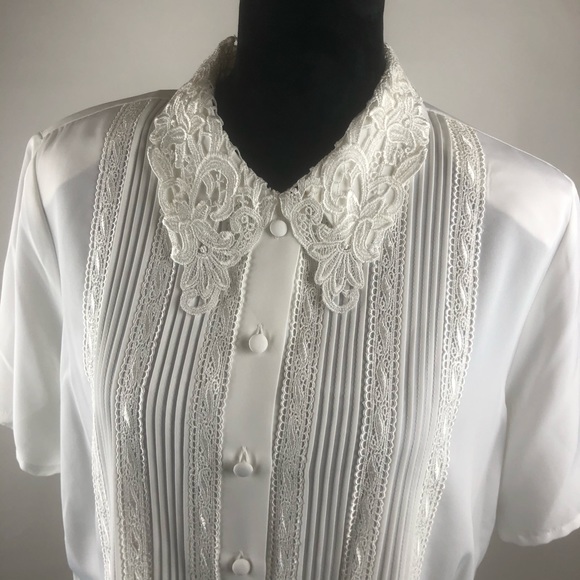 Laura Scott Vintage White Peter Pan Collar Blouse - Picture 3 of 13